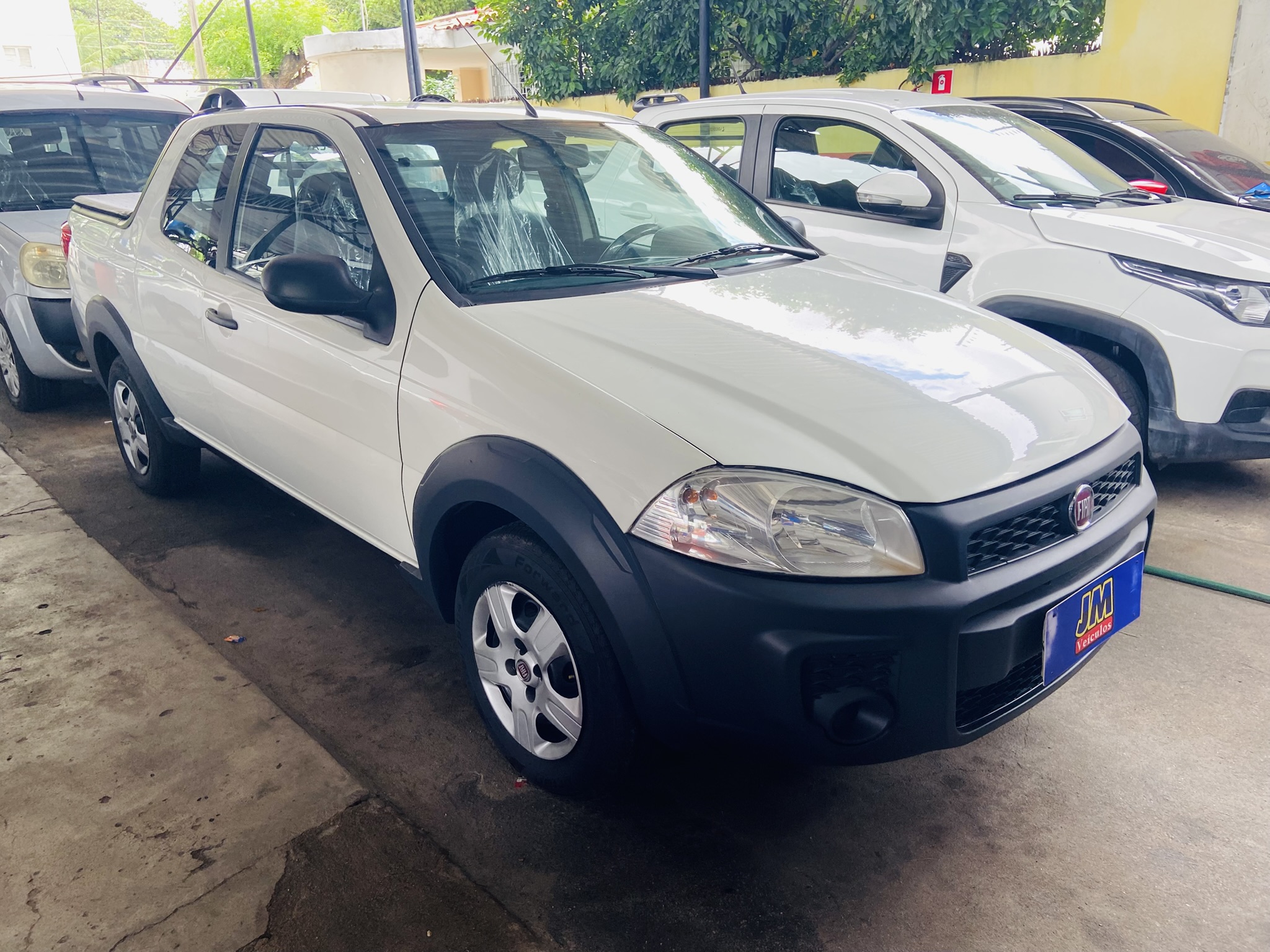 FIAT STRADA HARD WORKING 1.4 (FLEX) (CABINE DUPLA)