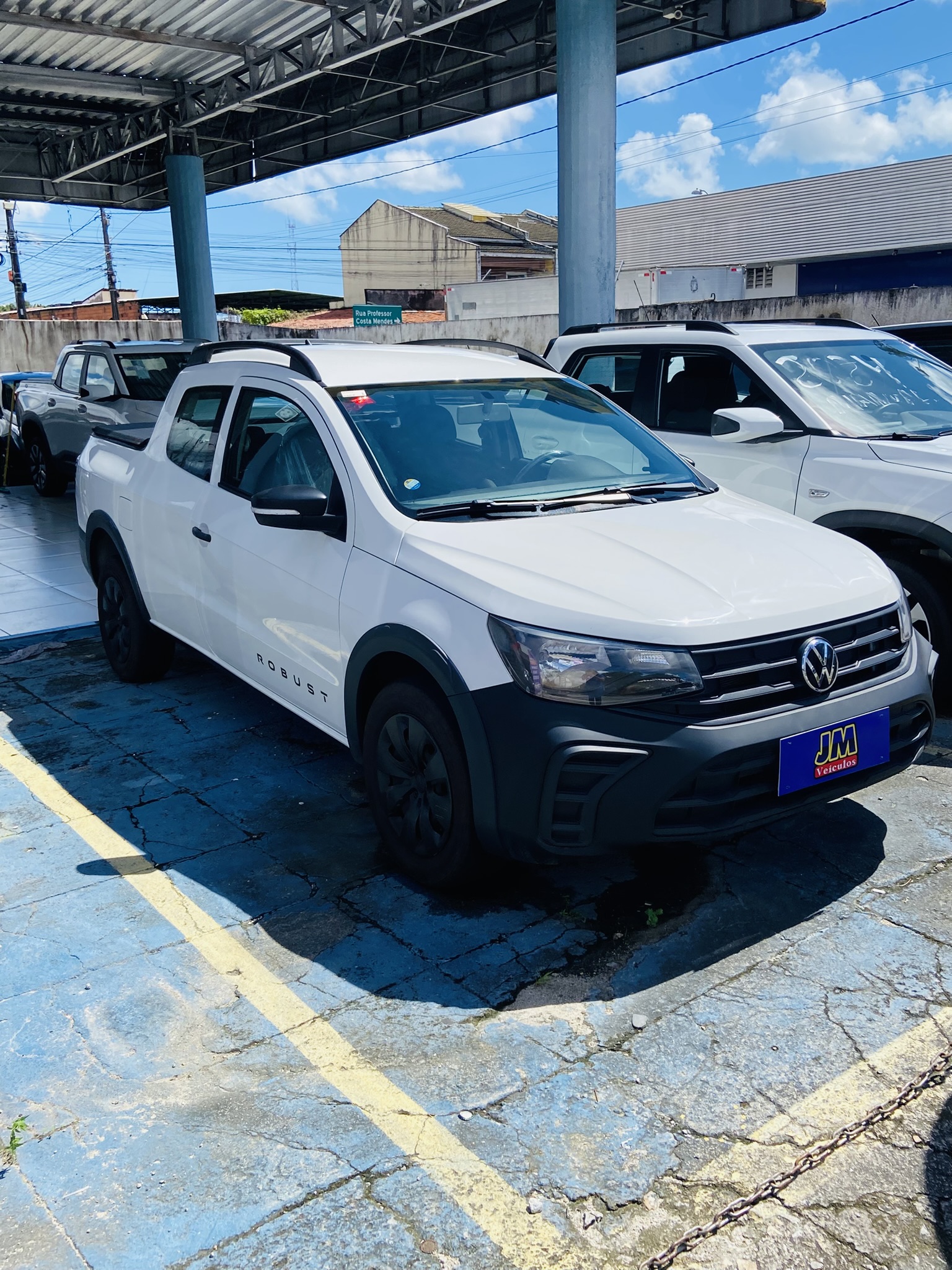VOLKSWAGEN SAVEIRO 1.6 CD ROBUST